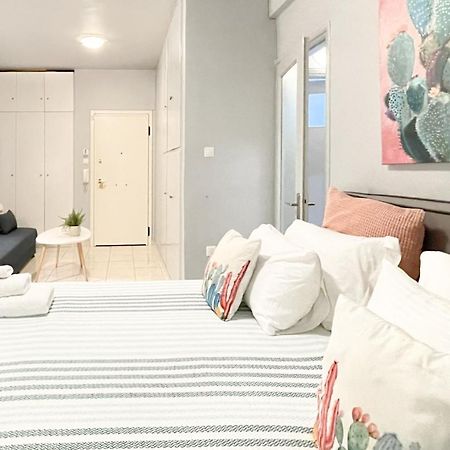 Cute 1Br Apt With Balcony In The Heart Of The City Ateny Zewnętrze zdjęcie
