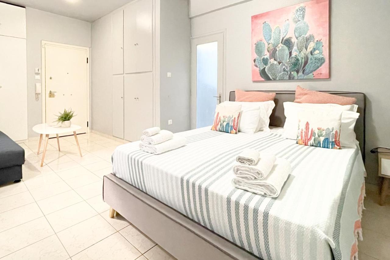 Cute 1Br Apt With Balcony In The Heart Of The City Ateny Zewnętrze zdjęcie
